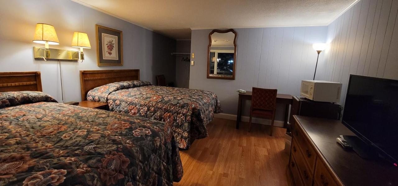 The Tallwood Motel ウェルズ エクステリア 写真